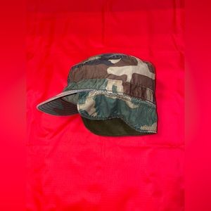 2 US Military Style Utility Cap Size Medium 
(7.25) and XL New Desert Camo